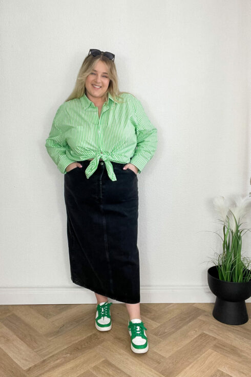 Jeansrock Midi Schwarz, Longbluse Grün Gestreift